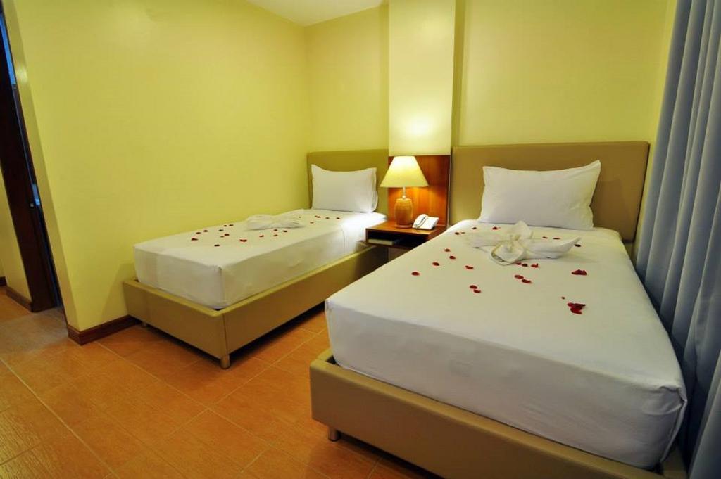 The Well Hotel Себу Экстерьер фото
