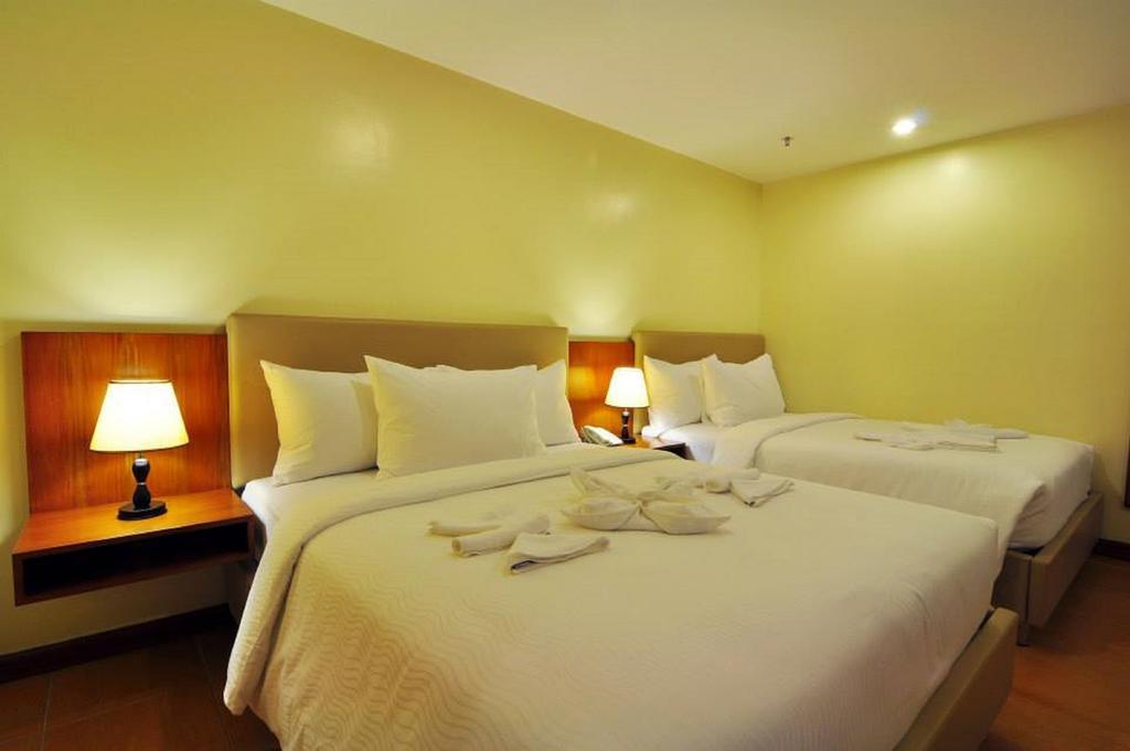 The Well Hotel Себу Экстерьер фото