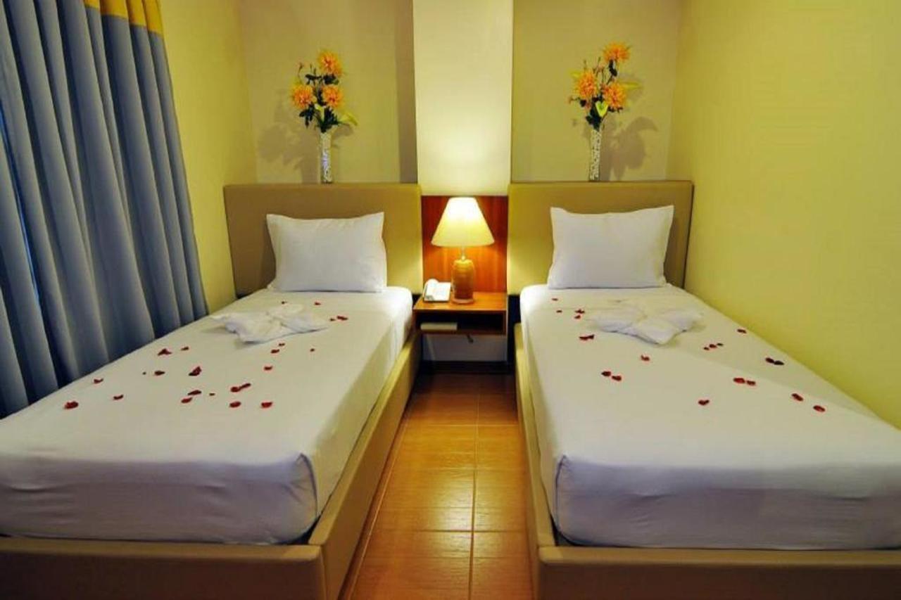 The Well Hotel Себу Экстерьер фото