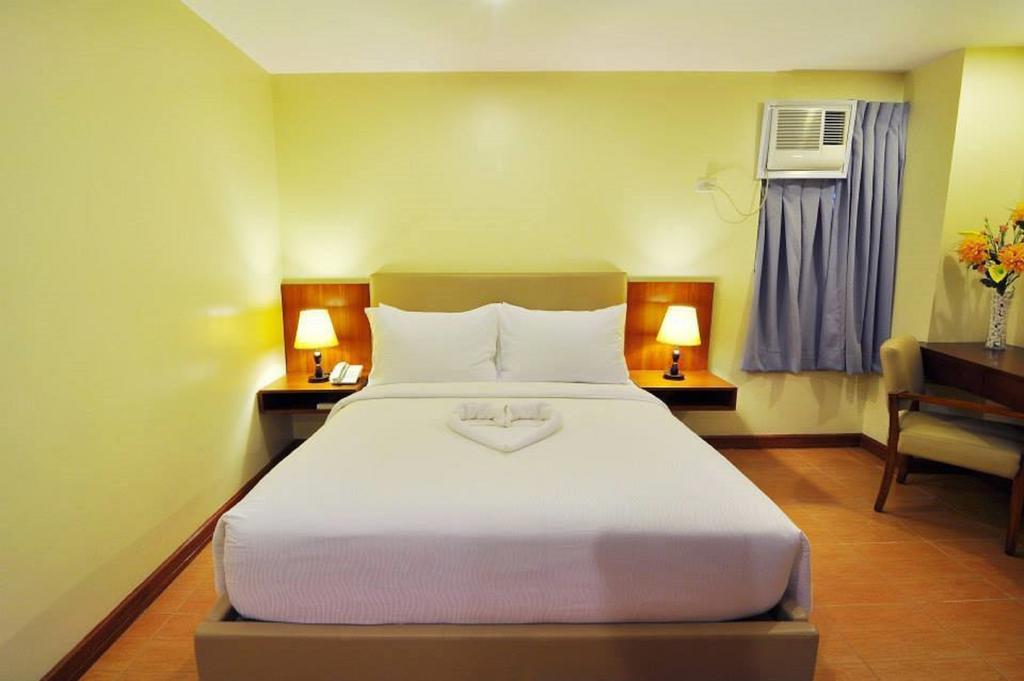 The Well Hotel Себу Экстерьер фото