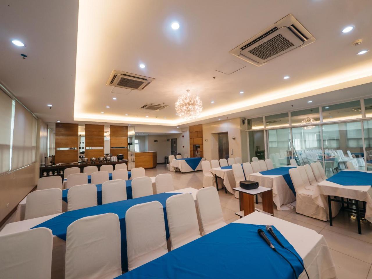 The Well Hotel Себу Экстерьер фото