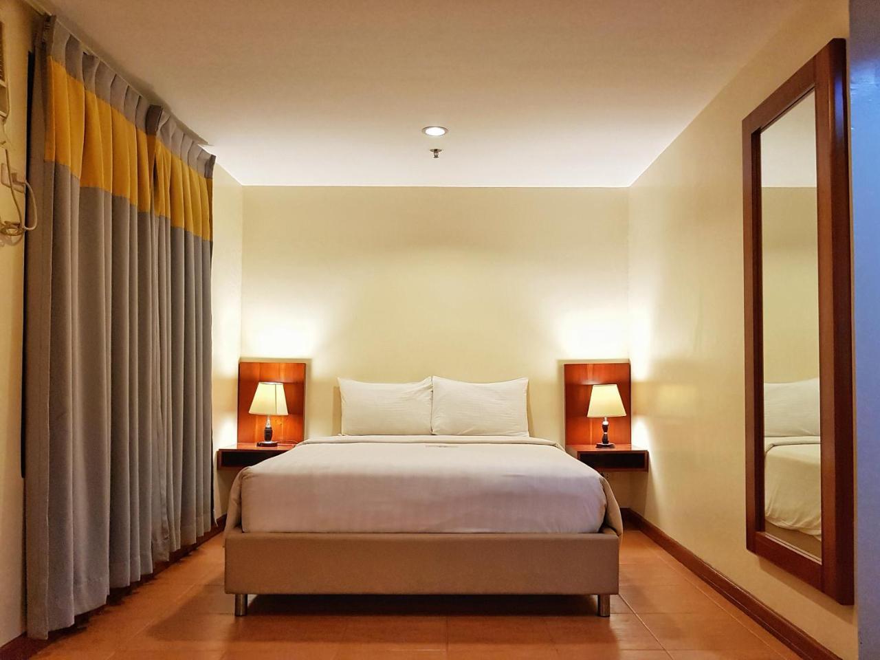 The Well Hotel Себу Экстерьер фото